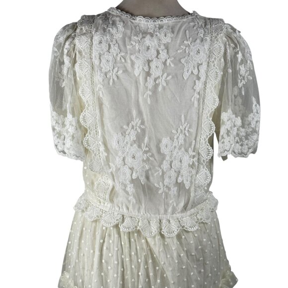 NWOT Carly Jean Los Angeles Ivory Lacy V-Neck Junie Dress Size Medium - Picture 10 of 15